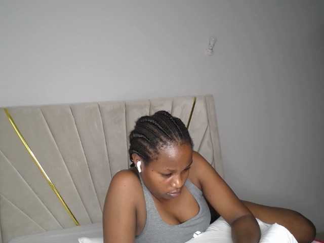 Kimmy1's BongaCams show and profile