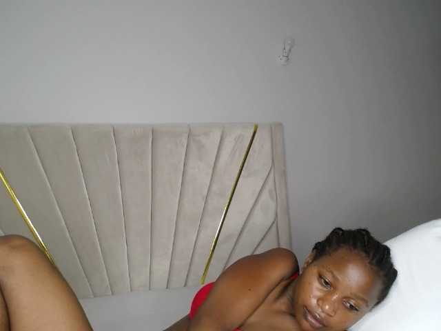 Kimmy1's BongaCams show and profile