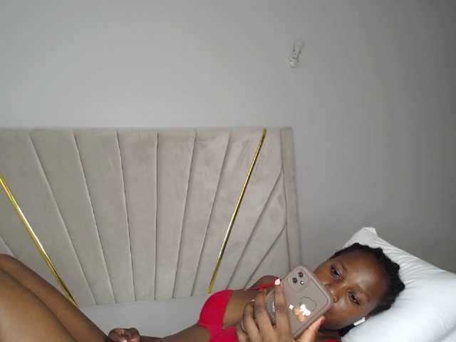 Kimmy1's BongaCams show and profile