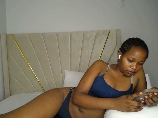 Kimmy1's BongaCams show and profile