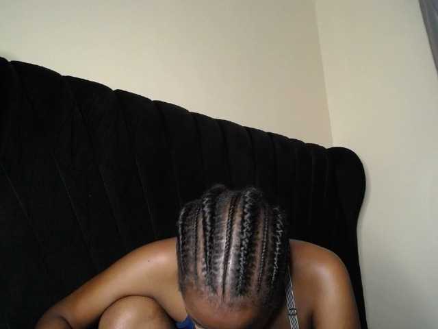 Kimmy1's BongaCams show and profile