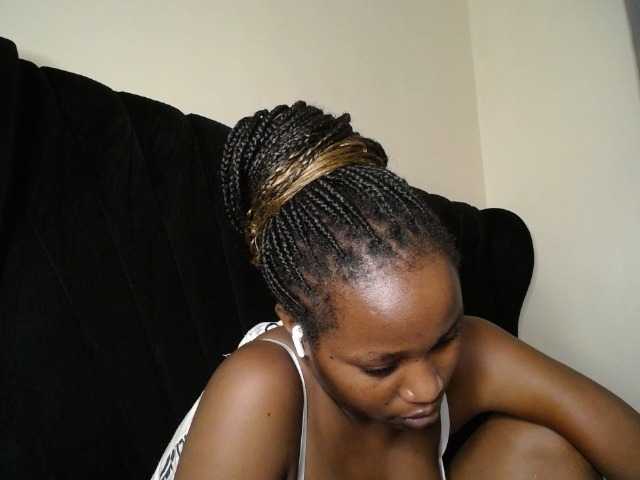 Kimmy1 webcam bongacams model stream image