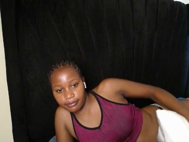 Kimmy1's BongaCams show and profile