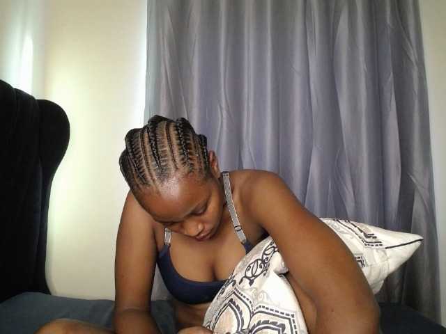 Kimmy1's BongaCams show and profile