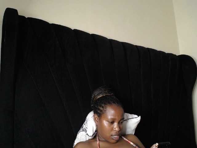 Kimmy1 webcam bongacams model stream image