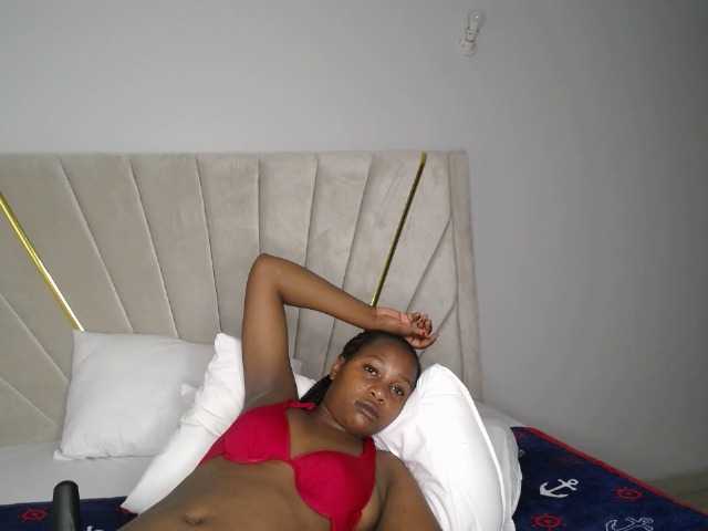 Kimmy1's BongaCams show and profile