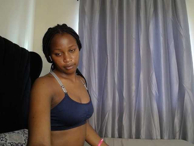 Kimmy1 webcam bongacams model stream image