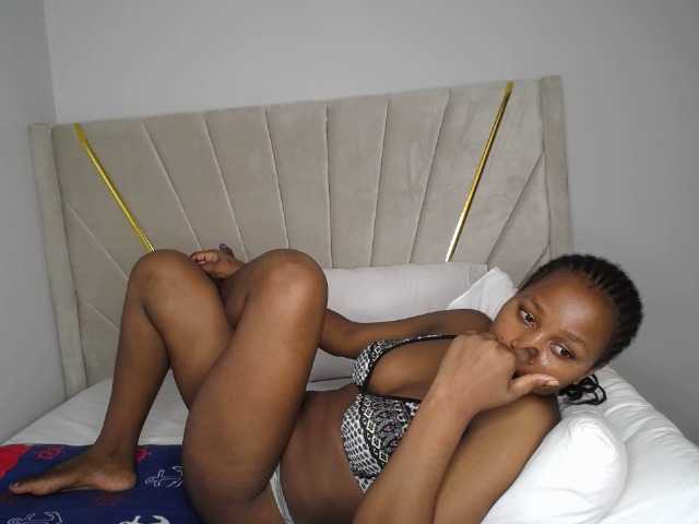 Kimmy1's BongaCams show and profile