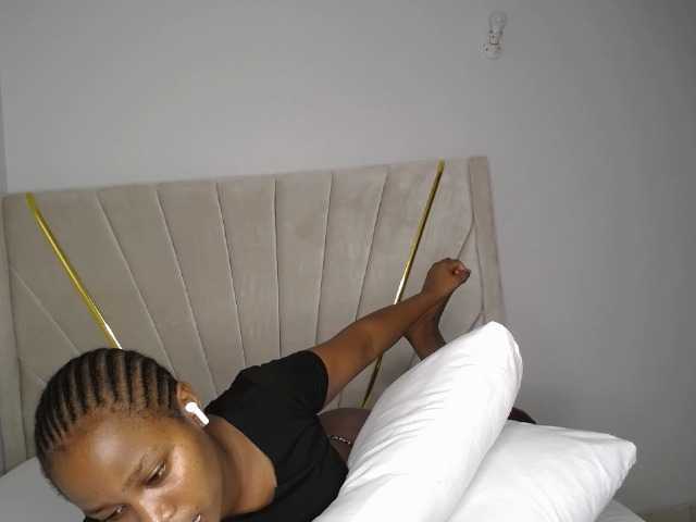 Kimmy1's BongaCams show and profile