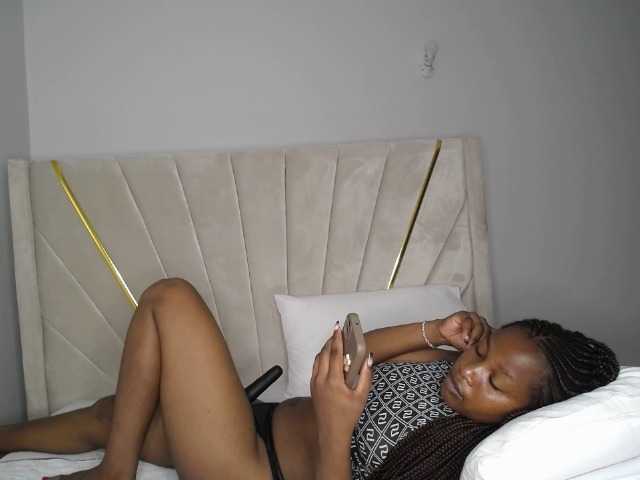 Kimmy1's BongaCams show and profile