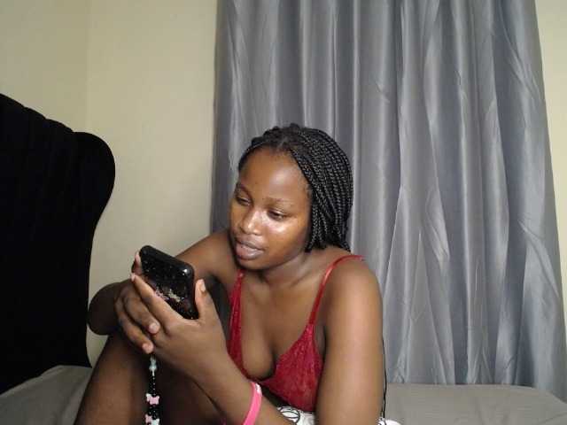 Kimmy1 Live Cam on BongaCams