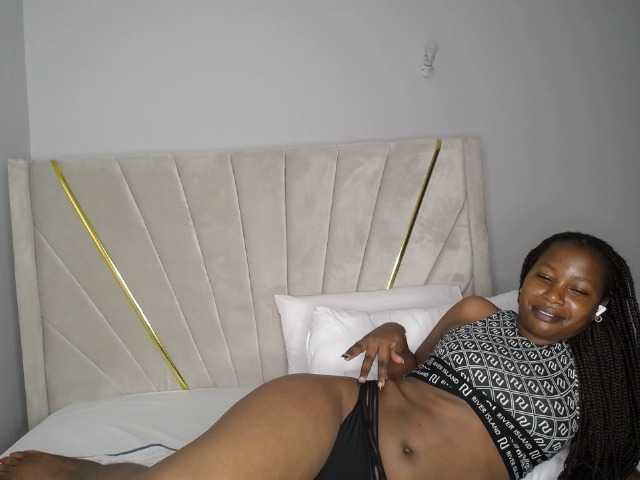 Kimmy1's BongaCams show and profile