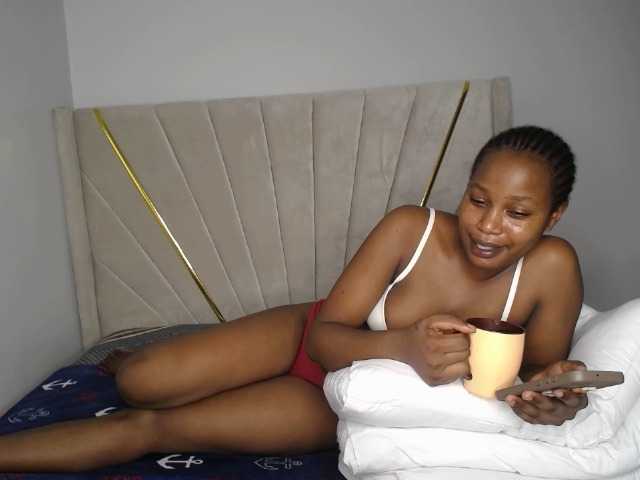 Kimmy1 live cam profile