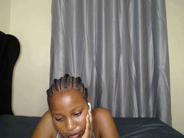 Kimmy1's BongaCams show and profile