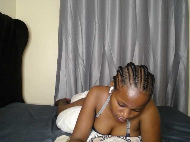 Kimmy1's BongaCams show and profile