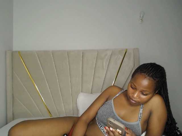 Kimmy1 Live Cam on BongaCams