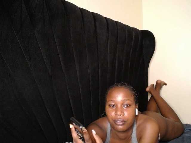 Kimmy1's BongaCams show and profile