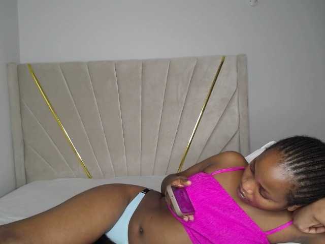 Kimmy1's BongaCams show and profile