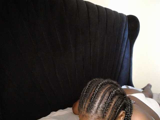 Kimmy1's BongaCams show and profile