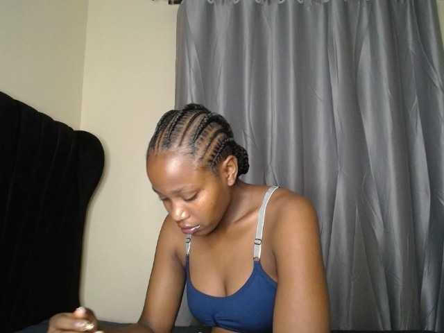 Kimmy1's BongaCams show and profile