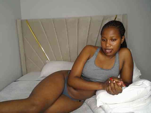 Kimmy1 Live Webcam on BongaCams