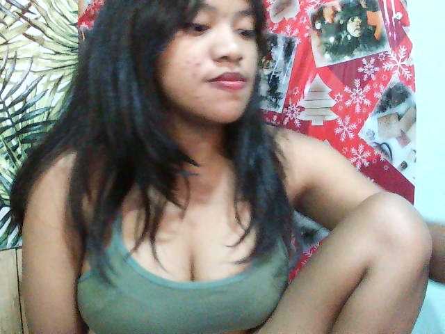 Sarah-001 from BongaCams is Freechat