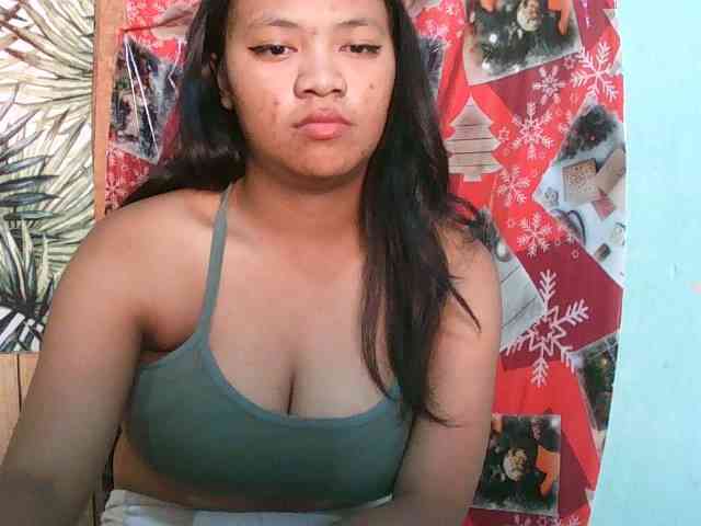 Sarah-001 Live Webcam on BongaCams