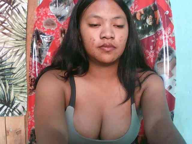 Sarah-001 Live Webcam on BongaCams