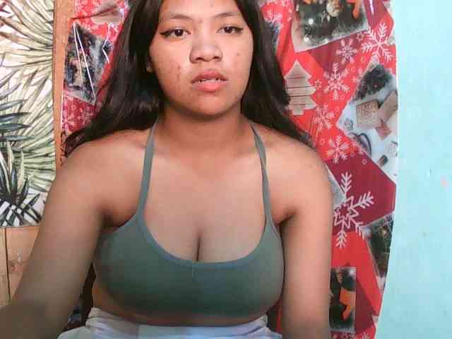 Sarah-001 Live Webcam on BongaCams