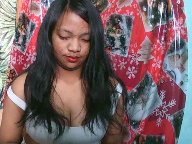 Sarah-001 Live Webcam on BongaCams