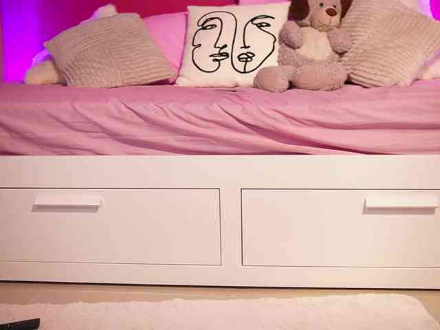 sashalorenz sashalorenz