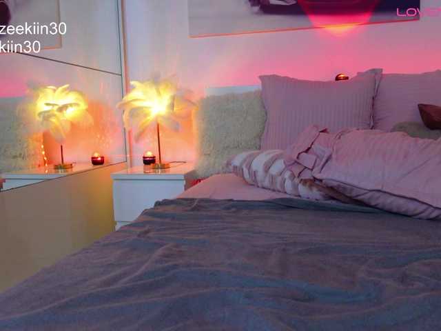 Iammazeekiin30xx's BongaCams show and profile