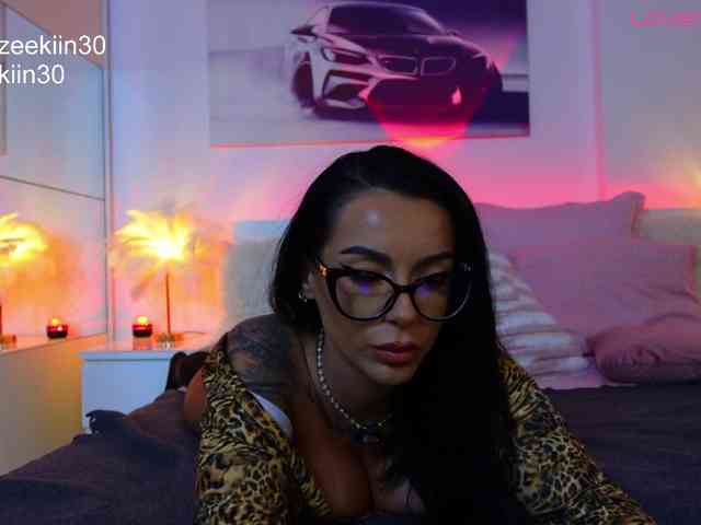 Iammazeekiin30xx webcam