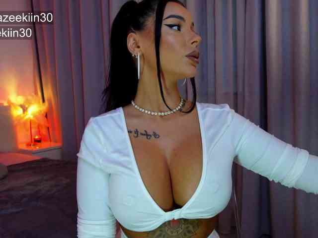 Iammazeekiin30xx webcam