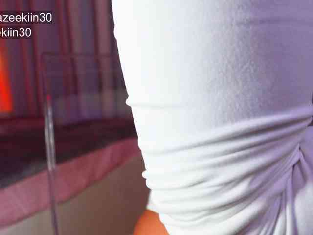 Iammazeekiin30xx webcam