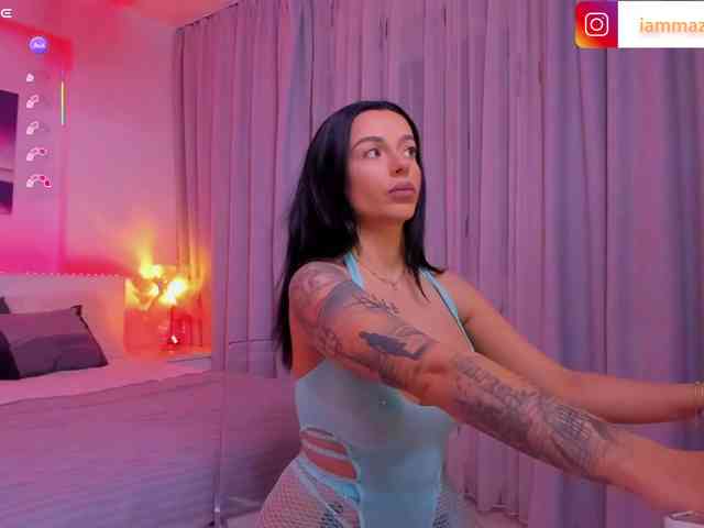 Iammazeekiin30xx webcam