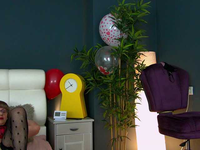 CougarMilf's BongaCams show and profile