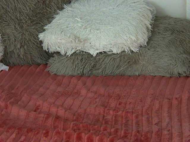 CougarMilf's BongaCams show and profile