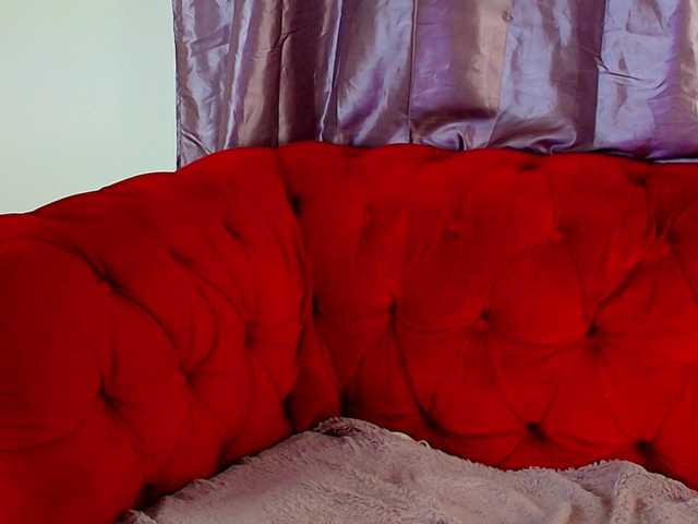 CougarMilf's BongaCams show and profile