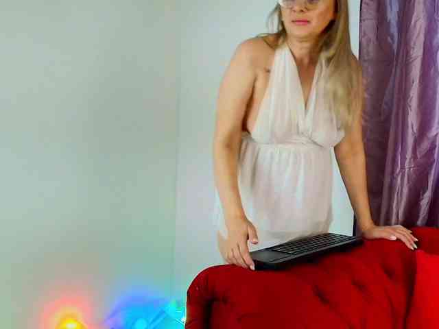 CougarMilf CougarMilf