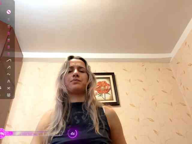 CristenViramonta... Live Webcam on BongaCams