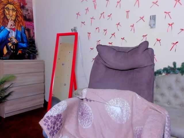  Sintia-Maers chat room