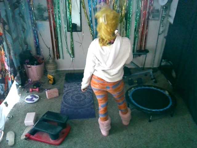 AdviceColumn's BongaCams show and profile