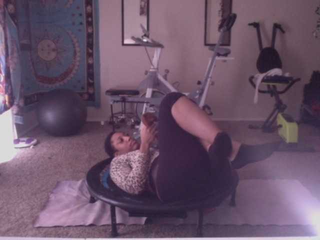 AdviceColumn's BongaCams show and profile