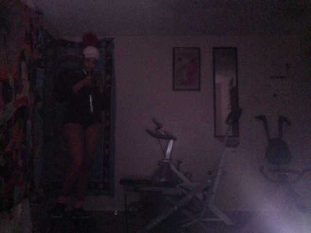 AdviceColumn's BongaCams show and profile