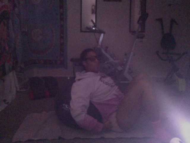 AdviceColumn's BongaCams show and profile