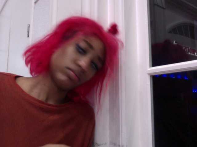 AdviceColumn's BongaCams show and profile