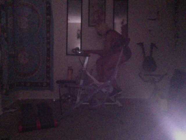 AdviceColumn's BongaCams show and profile