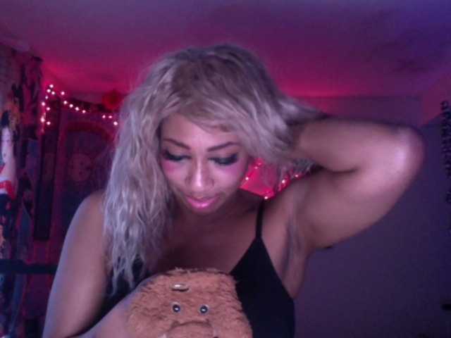 AdviceColumn free chat on liveonude