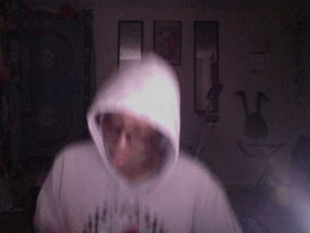 AdviceColumn's BongaCams show and profile